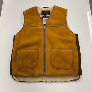 Filson Workshop Shearling Vest Saddle Brown Sheepskin Wool Sides Zip NWT